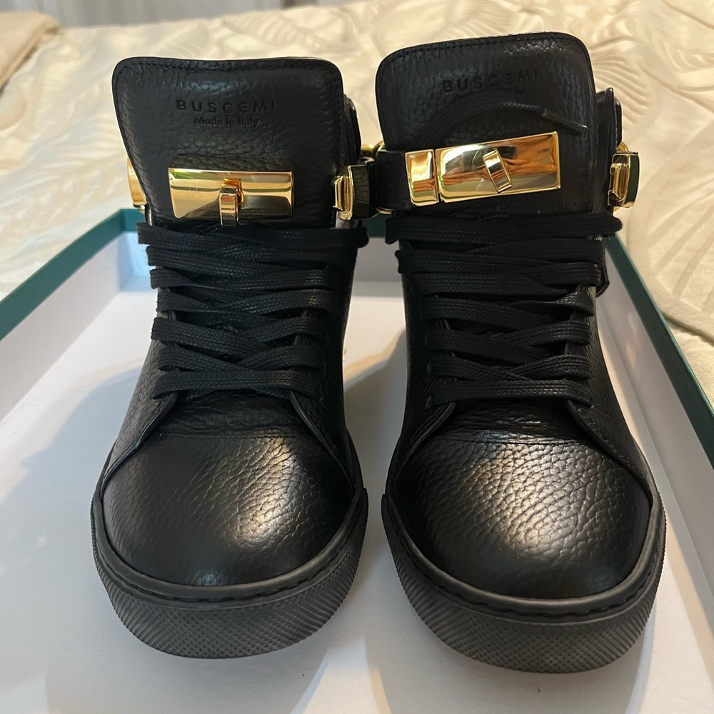Black Buscemi 100 MM